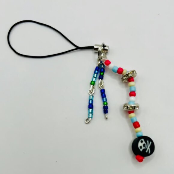 HALLOWEEN Accessory Set SKULL Earrings, Keychain, Phone Charm GHOUL - Picture 4 of 4